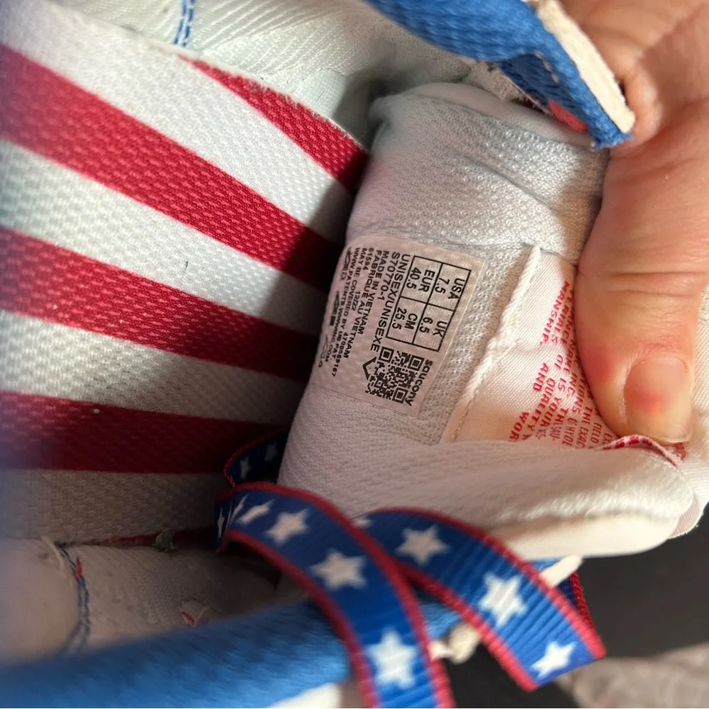 Saucony Spirit of ’76 Patriotic Sneakers Women’s 7.5 Red White Blue Stars - Picture 9 of 9